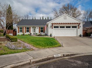 2921 Micah Cir, Medford, OR