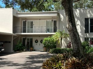 12 Country Club Dr #12, Largo, FL 33771