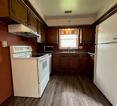 2nd image of 1425 W 2nd Ave