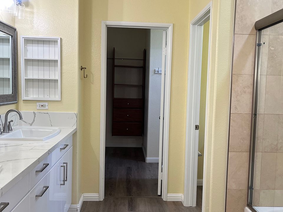 1st image of 10797 Calle Mar De Mariposa