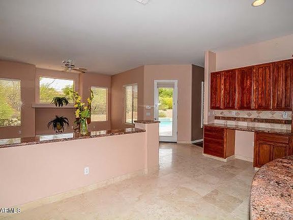 4th image of 5226 E Calle de las Estrellas --