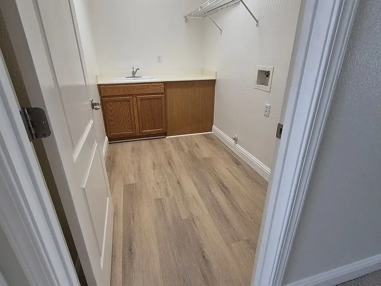 9835 Peters Ranch Way — Photo 14