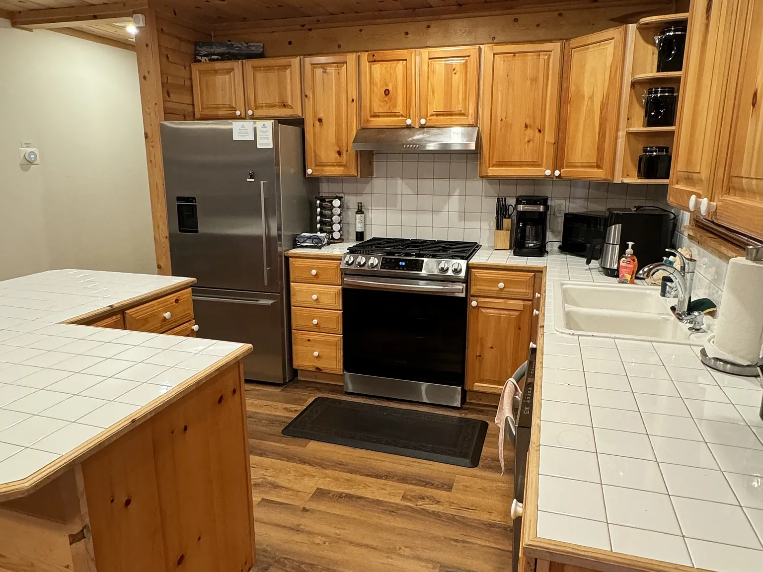 3691 David Lane - 1 — Photo 4