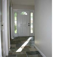 13022 Ferncrest Ct, Saint Louis, MO