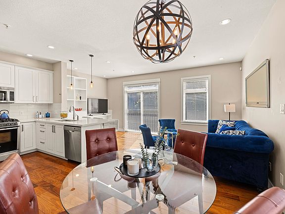 5th image of 2689 Parkway Dr #41
