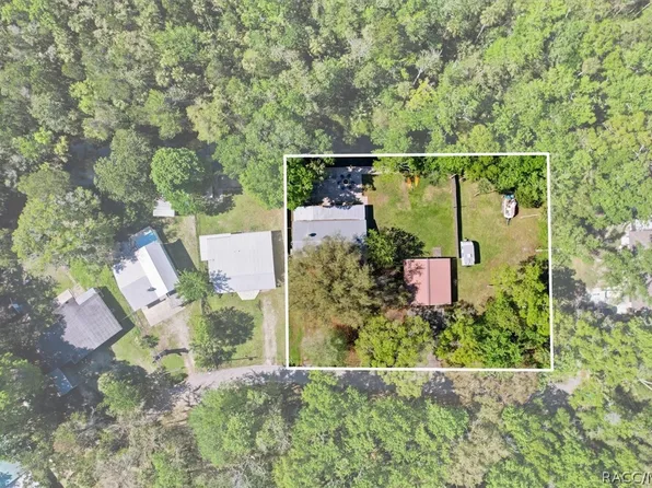 8952 W White Dogwood Dr, Homosassa, FL 34448