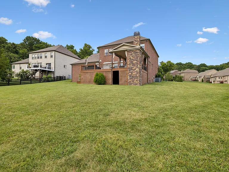 7005 Marwood Dr — Photo 47