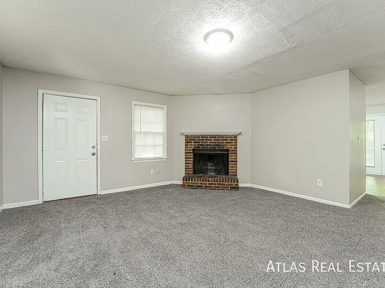 Highland Park — Photo 106