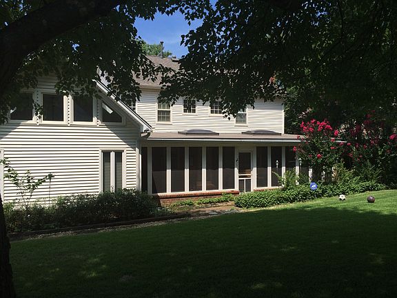 5th image of 3024 Circle Gate Dr