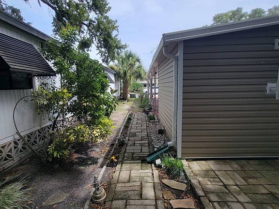 3rd image of 4848 Lakeland Harbor Cres #159