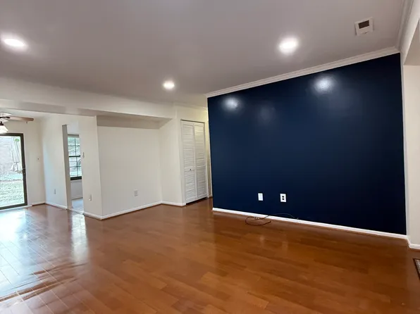 404A Willow Turn, Mount Laurel, NJ 08054