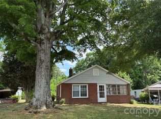 1717 Shelby Rd, Kings Mountain, NC 28086