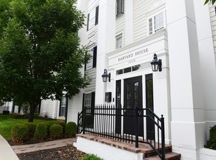 12938 University Cres APT 2D, Carmel, IN 46032