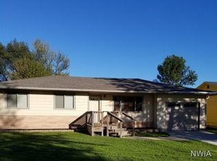 3320 Lemesa Way, South Sioux City, NE 68776