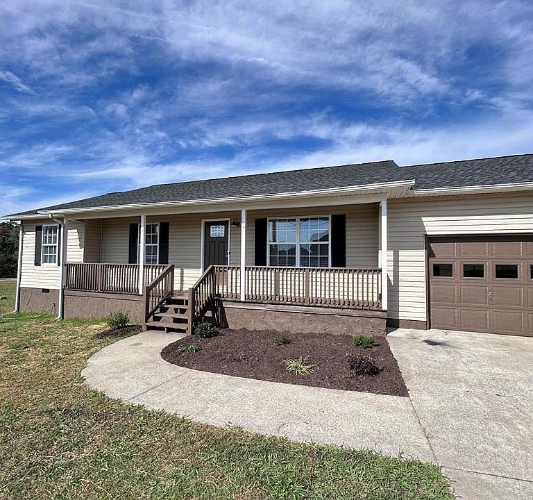 1st image of 2360 McEntire Cir