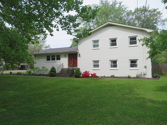2nd image of 104 Ewingville Dr