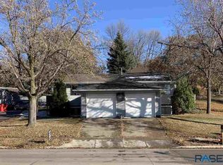 2010 S Southeastern Ave, Sioux Falls, SD 57103