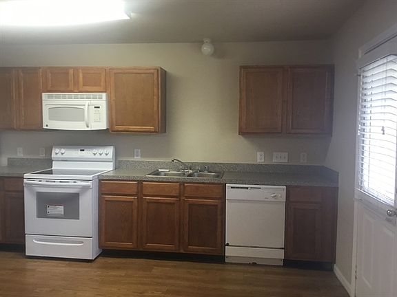 4th image of 19412 Dry Canyon Ct
