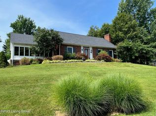 6700 Downs Branch Rd, Hollow Creek, KY 40228