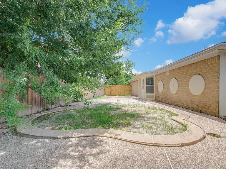 10606 Beckfield Dr — Photo 39
