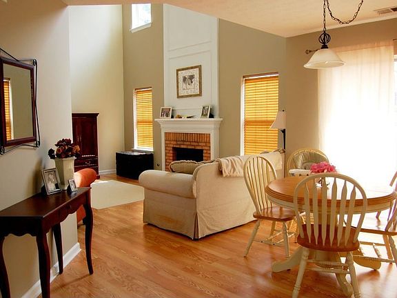 Kitchen to Family Room