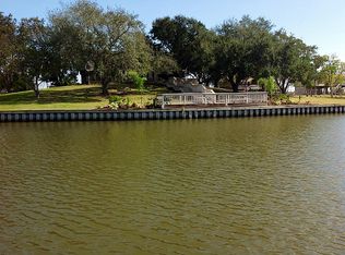 370 Redfish Dr #459K, Freeport, TX 77541
