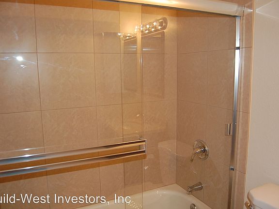 5th image of 6548 Bremen Dr APT 3