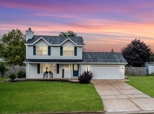 2132 Skyview St, Green Bay, WI 54311