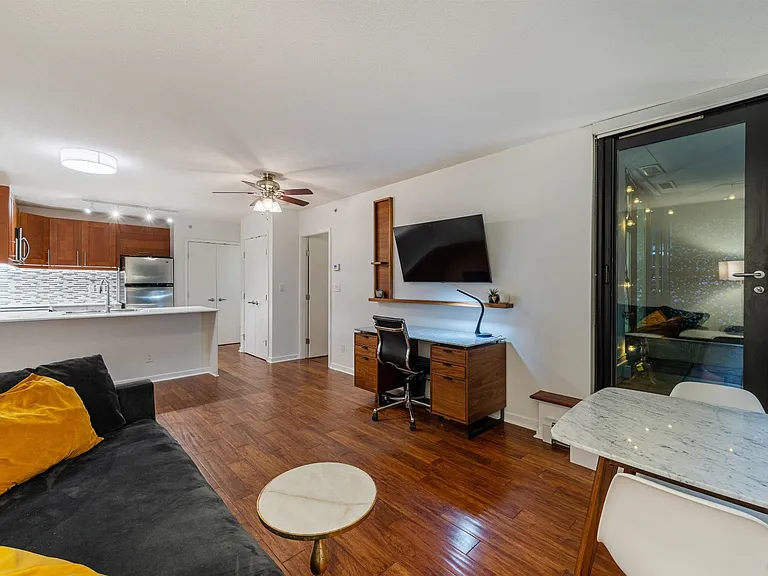 66 Cordova St W #206 — Photo 12