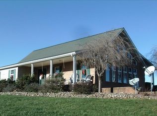 2347 Wallace Rd, Fraziers Bottom, WV 25082