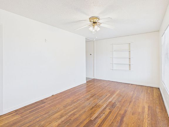 4th image of 2606 NE 20th Ave