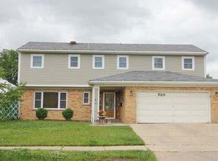 720 Winston Dr, Melrose Park, IL