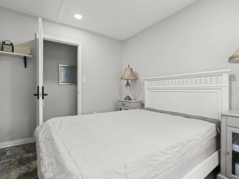 Oak Village Dr — Photo 2