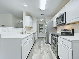 2320 Riddle Rd, Austin, TX