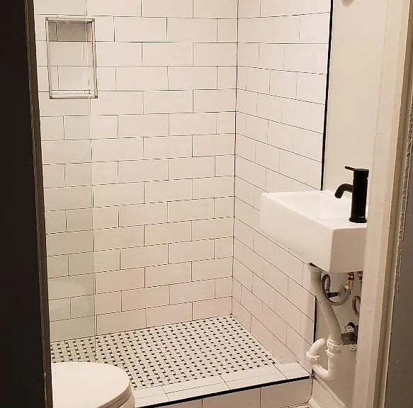 319 W Fisher Ave #A — Photo 16