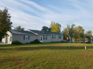 4043 Alexandria Dr, Cass City, MI 48726