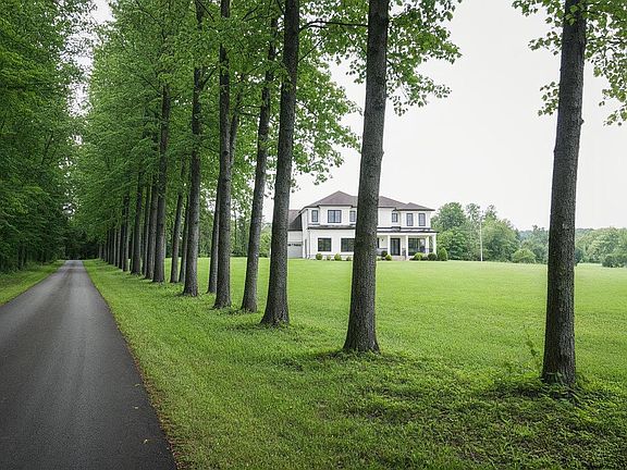 3rd image of 11518 Yates Ford Rd