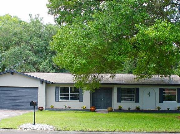 2nd image of 11307 Carrollwood Estates Dr