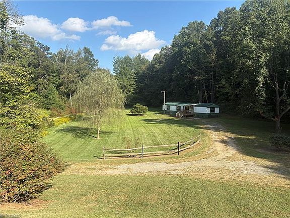 3rd image of 329 Graystone Rd