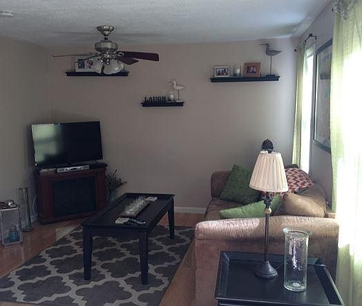 2nd image of 18 Heath St #A