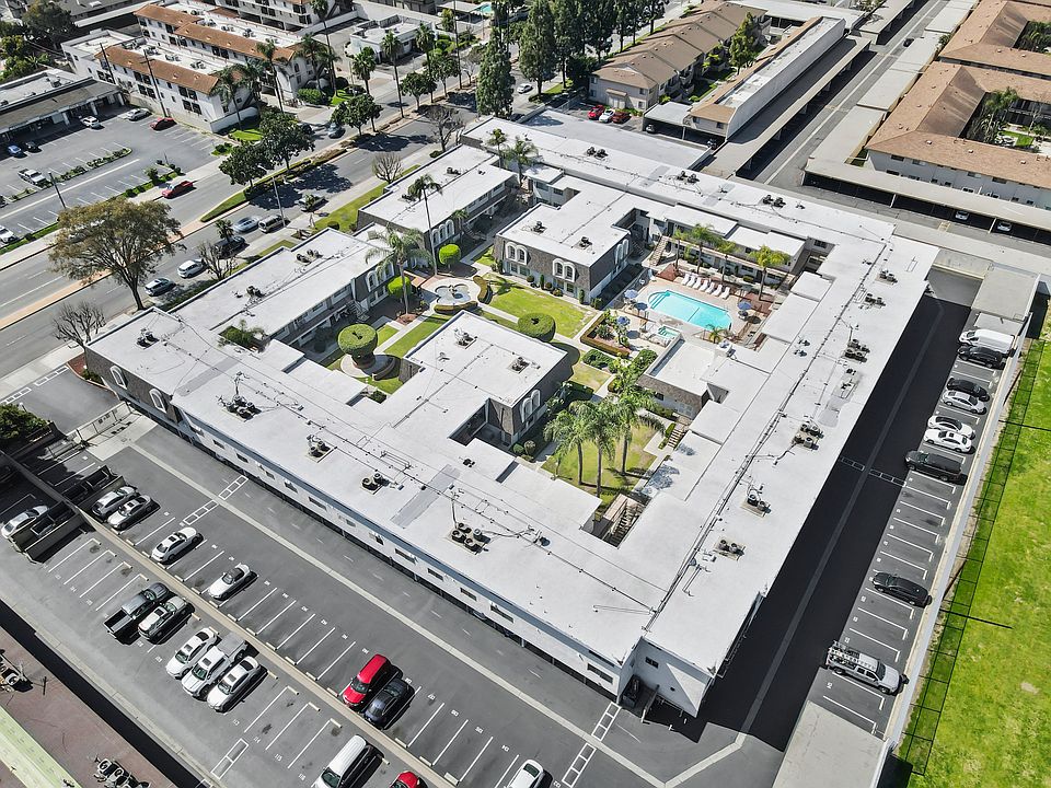 1st image of 2535 W Lincoln Ave #5384546