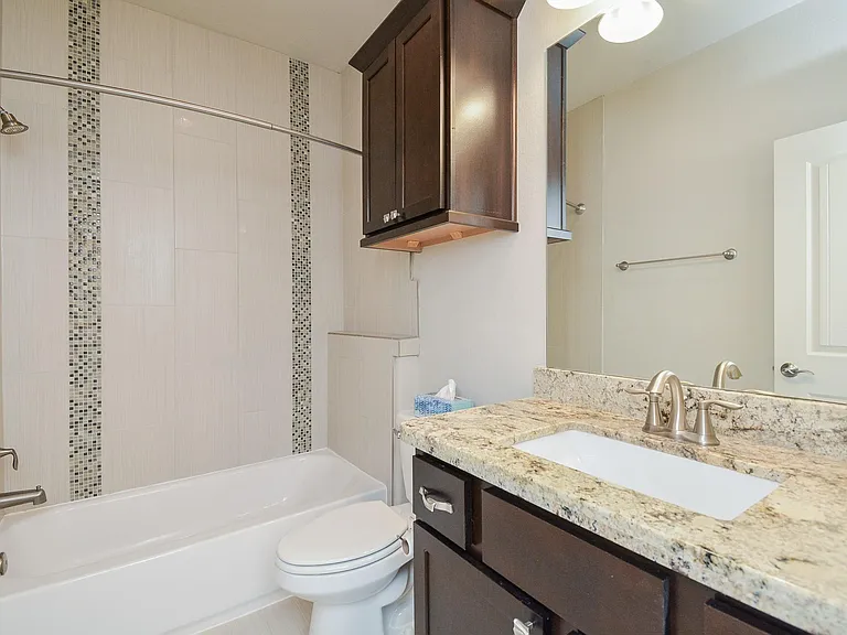 1610 Parker St — Photo 30