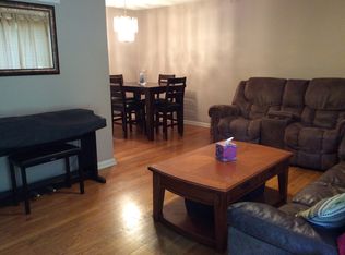 1103 NE 67th Ter, Gladstone, MO 64118