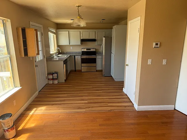 739 Lotz Way — Photo 11