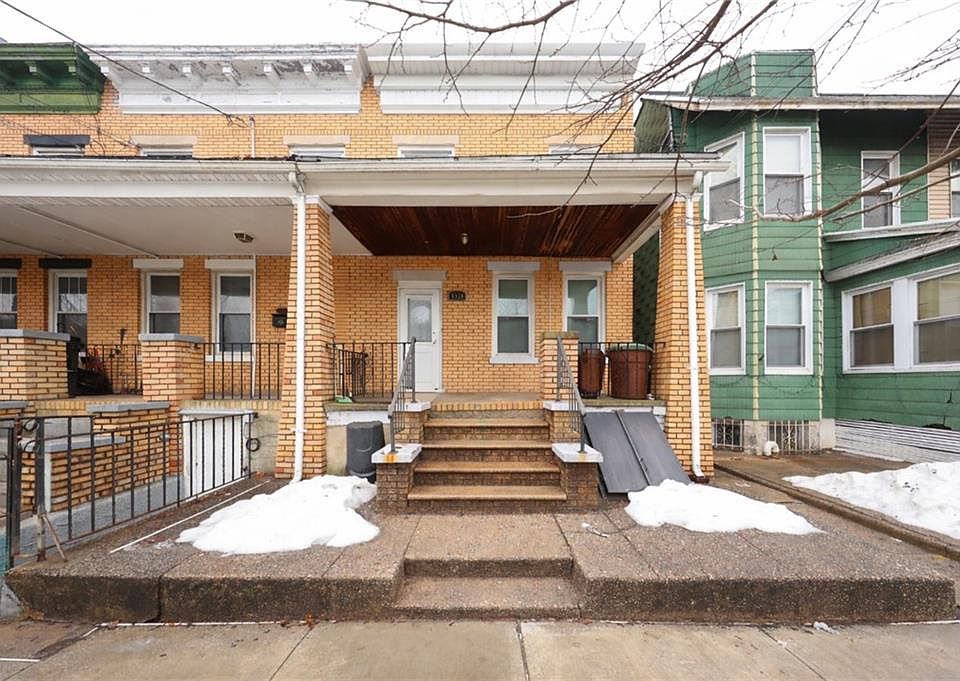1st image of 8930 87th St