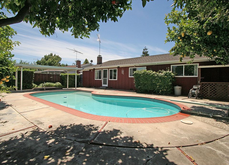2nd image of 1195 W McKinley Ave