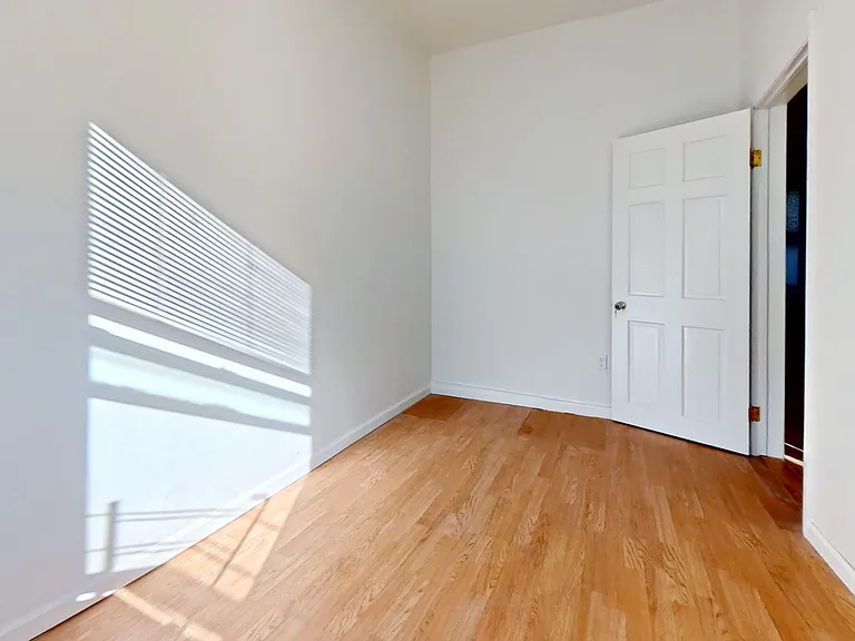 5915 7th Ave #2 — Photo 11