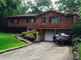 N2388 W Main Rd, Lake Geneva, WI 53147