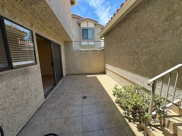 6865 Valley Circle Blvd #8 — Photo 32