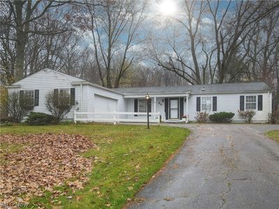 96 Maple Hill Dr, Chagrin Falls, OH, 44022